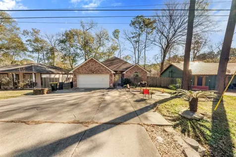 411 Shawnee Conroe TX 77316