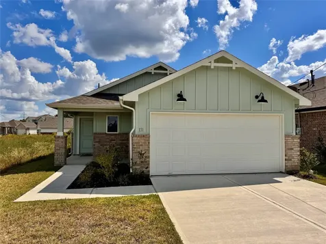131 County Road 5102b Cleveland TX 77327