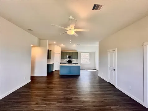 131 County Road 5102b Cleveland TX 77327