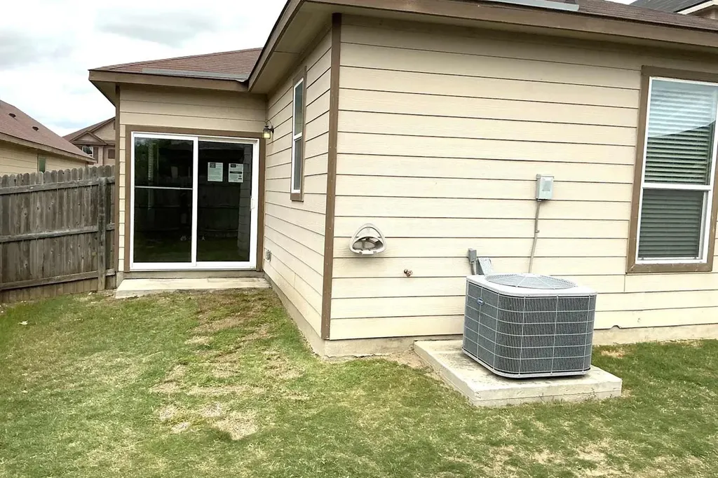 2012 Brandywine Drive New Braunfels TX 78130