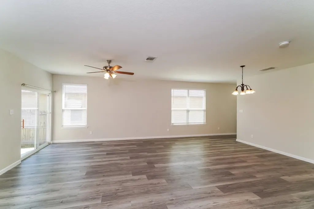 2012 Brandywine Drive New Braunfels TX 78130