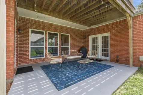 1022 Trapper Hill Drive Houston TX 77077