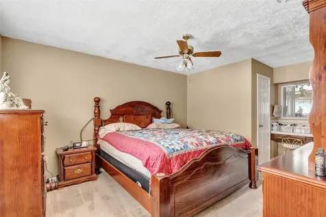 1379 Wrotham Lane Channelview TX 77530