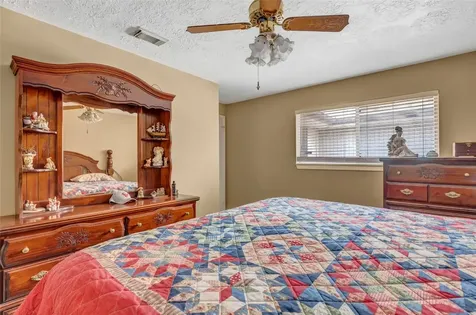 1379 Wrotham Lane Channelview TX 77530