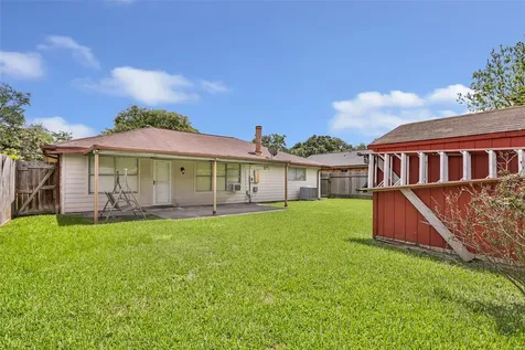 1379 Wrotham Lane Channelview TX 77530