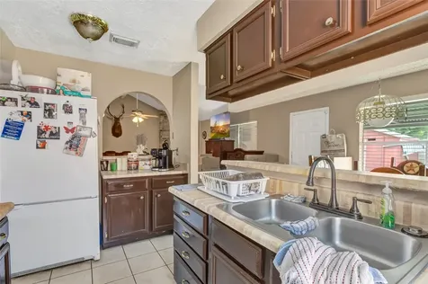 1379 Wrotham Lane Channelview TX 77530