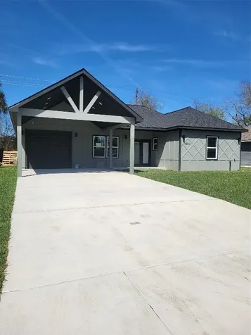 5807 Doulton Drive Houston TX 77033