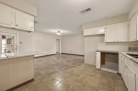 8106 Northline Drive Houston TX 77037