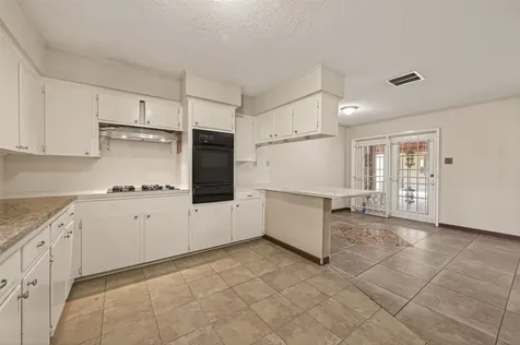 8106 Northline Drive Houston TX 77037