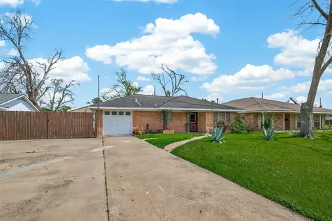 8106 Northline Drive Houston TX 77037