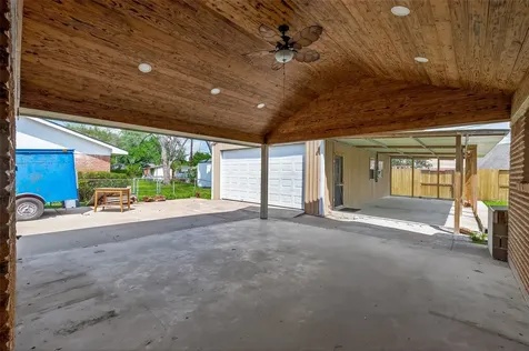 8106 Northline Drive Houston TX 77037