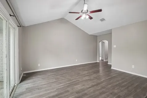 306 S Holmes Street La Porte TX 77571
