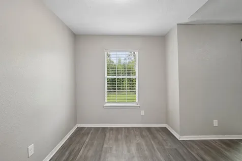 306 S Holmes Street La Porte TX 77571