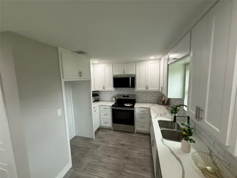 10007 Wren Street La Porte TX 77571