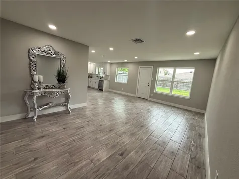 10007 Wren Street La Porte TX 77571