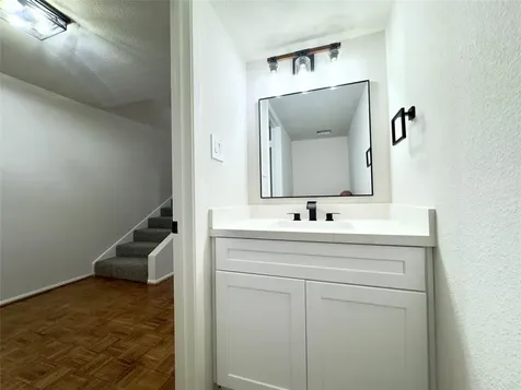 15312 Falmouth Avenue 406 Houston TX 77084