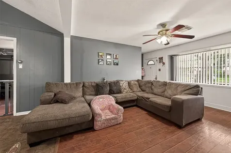 9771 Rambling Trail Houston TX 77089