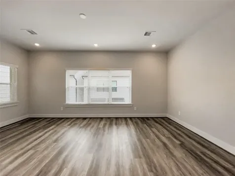 1270 N Post Oak Road A Houston TX 77055