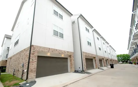 1270 N Post Oak Road A Houston TX 77055