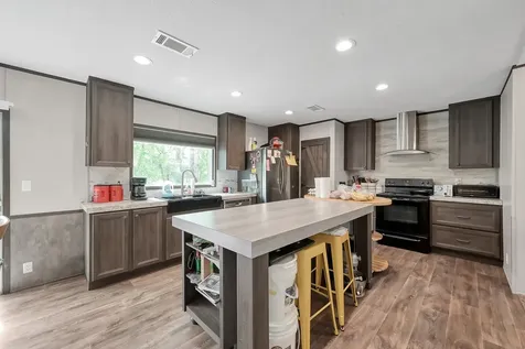 15835 Lowell Montgomery TX 77316