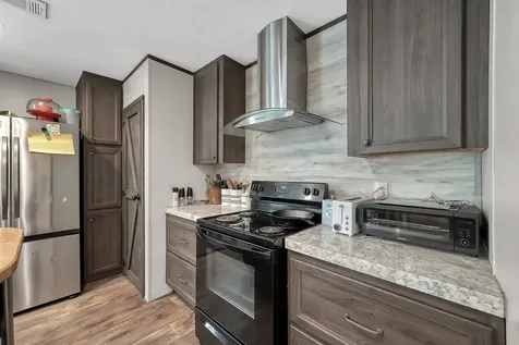 15835 Lowell Montgomery TX 77316