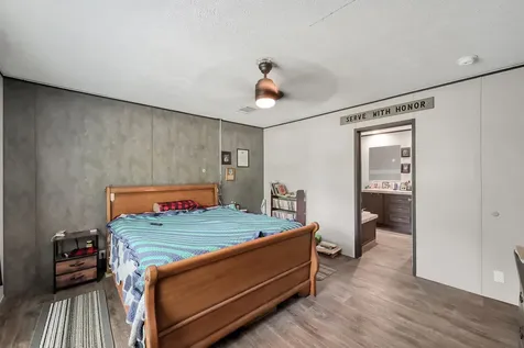 15835 Lowell Montgomery TX 77316
