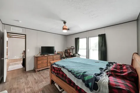 15835 Lowell Montgomery TX 77316