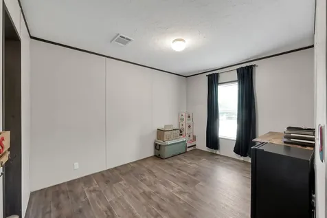 15835 Lowell Montgomery TX 77316