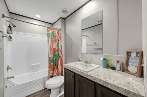 15835 Lowell Montgomery TX 77316