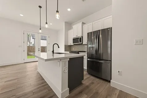 5206 Firnat Street Houston TX 77016