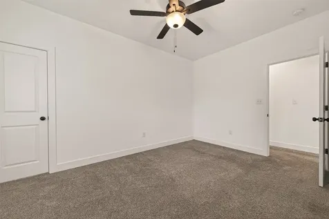 5206 Firnat Street Houston TX 77016