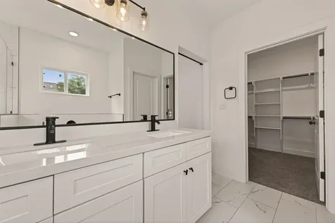 5206 Firnat Street Houston TX 77016