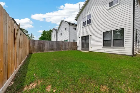 5206 Firnat Street Houston TX 77016