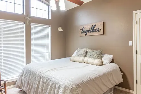 318 Peppertree Village Mills TX 77663