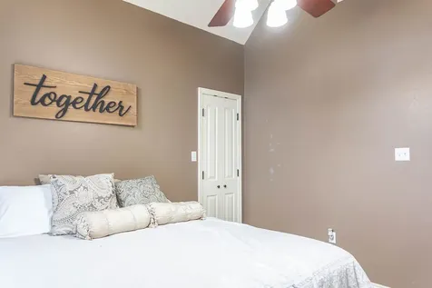 318 Peppertree Village Mills TX 77663