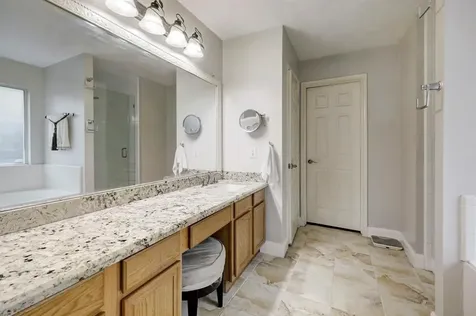 5949 Whispering Lakes Drive Katy TX 77493