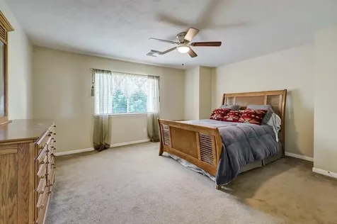5949 Whispering Lakes Drive Katy TX 77493