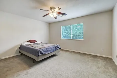 5949 Whispering Lakes Drive Katy TX 77493