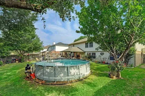 5949 Whispering Lakes Drive Katy TX 77493