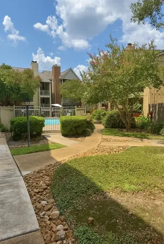 11201 Lynbrook Drive 3504 Houston TX 77042
