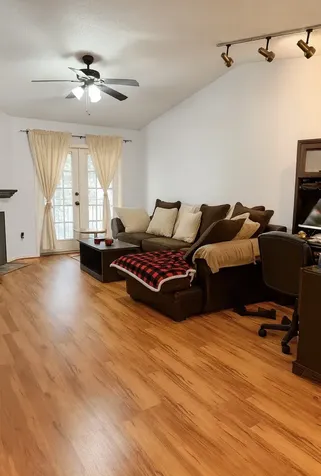 11201 Lynbrook Drive 3504 Houston TX 77042