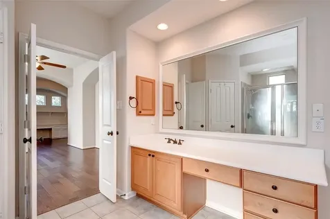 34 N Longsford Circle The Woodlands TX 77382