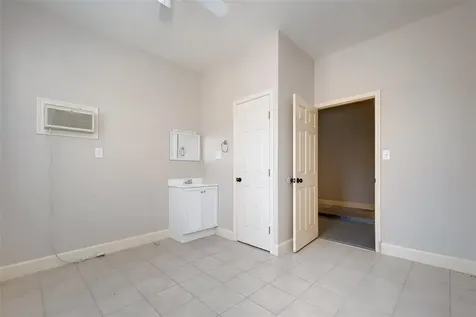 34 N Longsford Circle The Woodlands TX 77382