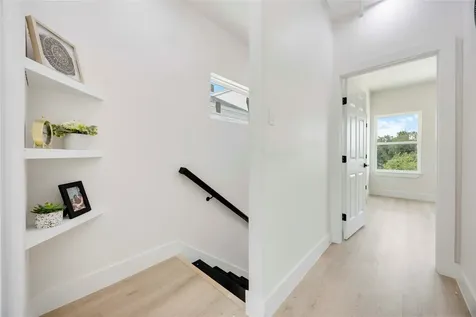 2110 Des Chaumes Street Houston TX 77026