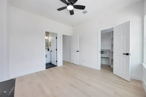 2110 Des Chaumes Street Houston TX 77026