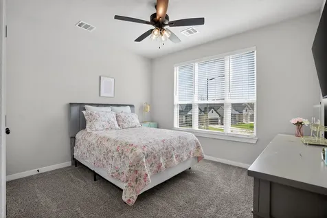 1601 Briscoe Manor Court College Station TX 77845