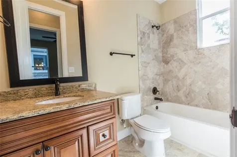 1424 Eddington Street Houston TX 77023