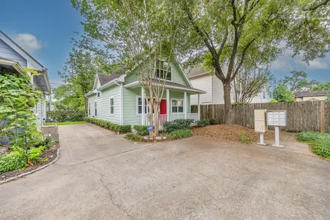 1318 Dennis Street Houston TX 77004