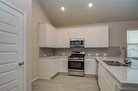 8418 Beacon Bay Circle Baytown TX 77523