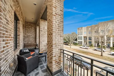 1406 Lake Pointe Parkway Sugar Land TX 77478